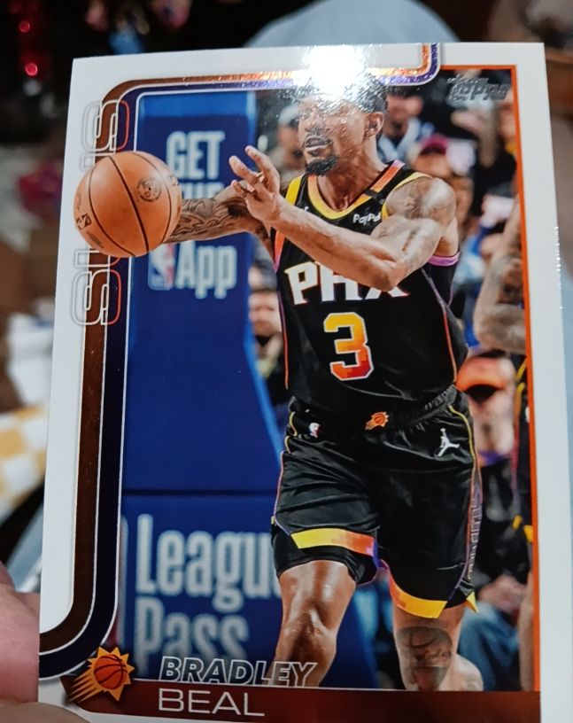 2025-26 Topps #158 Bradley Beal — front