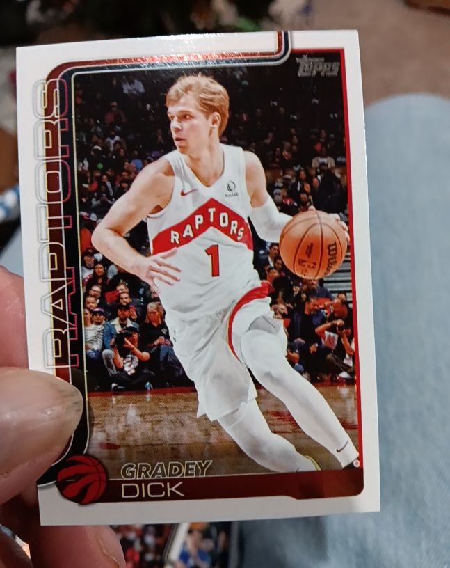 2025-26 Topps #28 Gradey Dick — front