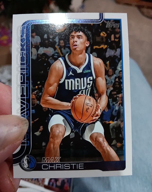 2025-26 Topps #174 Max Christie — front