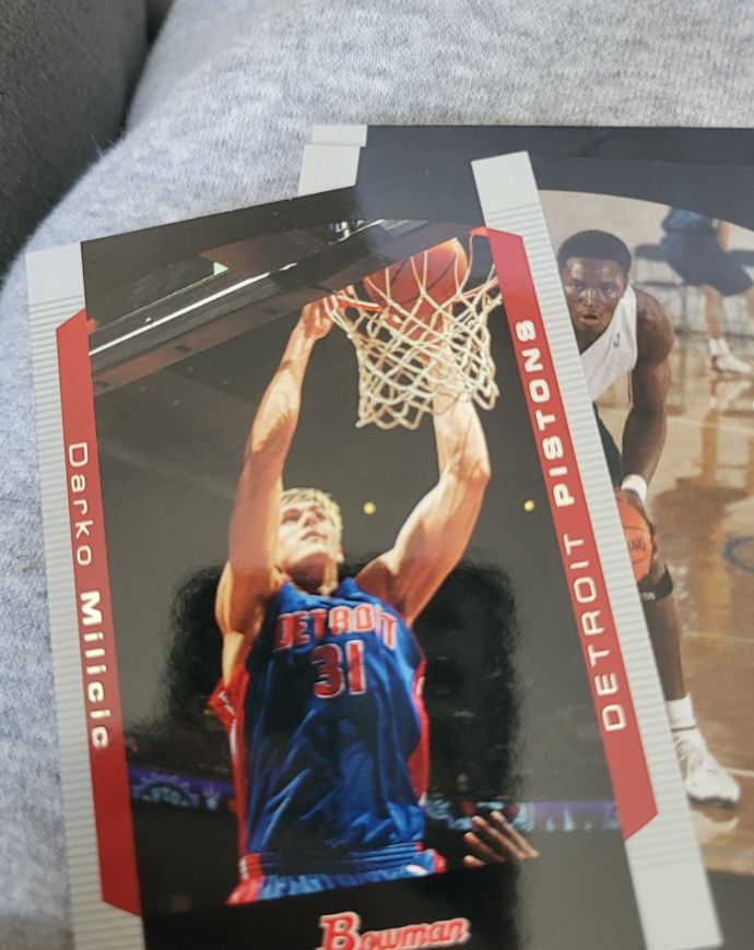 2003 Bowman #31 Darko Milicic — front