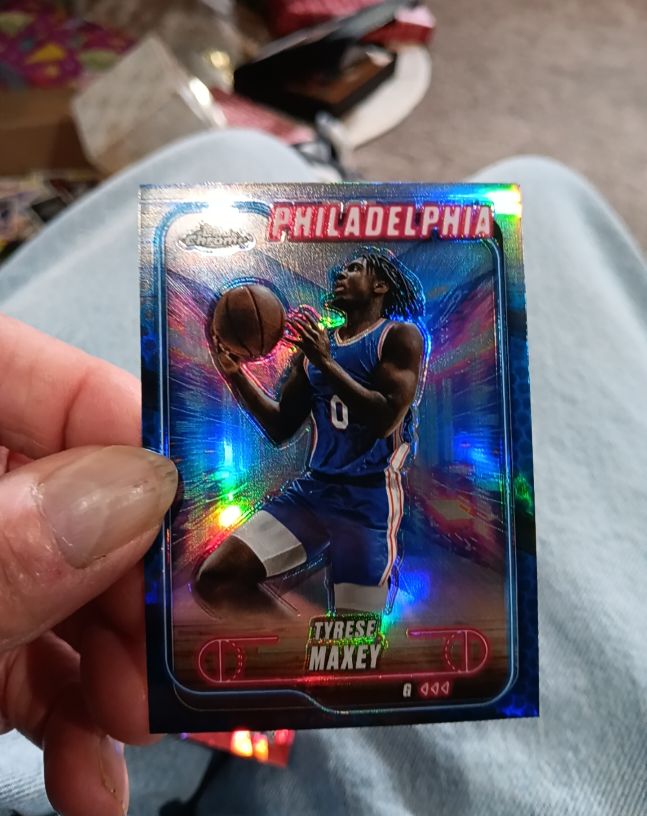 2024-25 Topps Chrome #40 Tyrese Maxey — front
