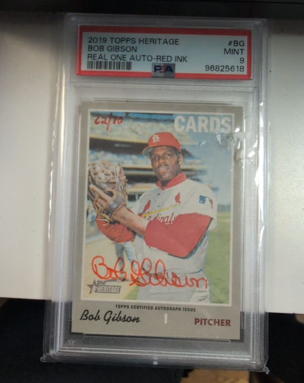 2019 Topps Heritage #BG Bob Gibson Real One Auto-Red Ink — front