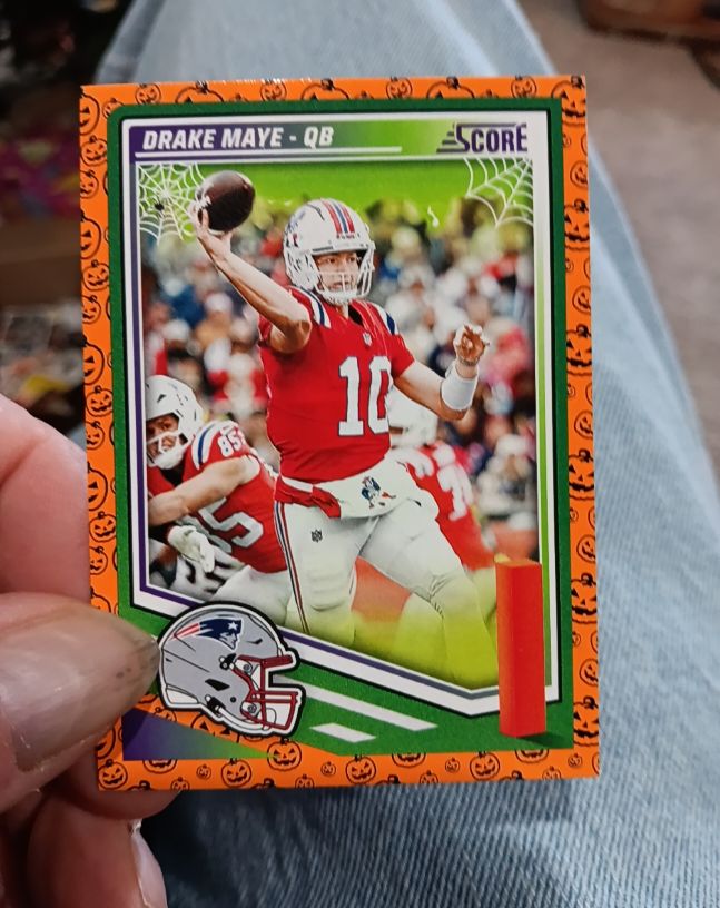 2025 Panini Score A Treat #27 Drake Maye — front