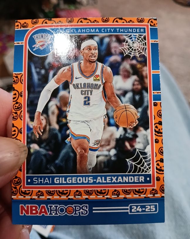 2024-25 Panini Haunted Hoops #148 Shai Gilgeous-Alexander — front