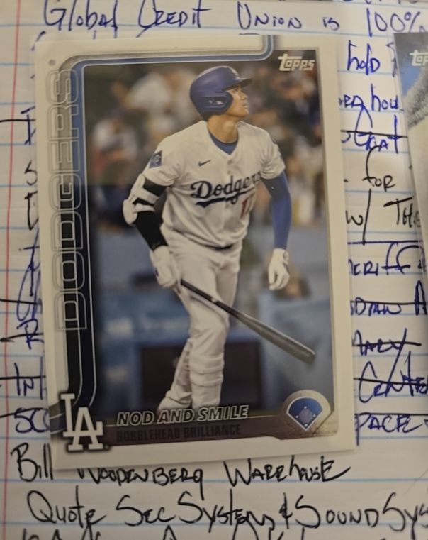 2025 Topps Update #US84 Shohei Ohtani Nod and Smile — front