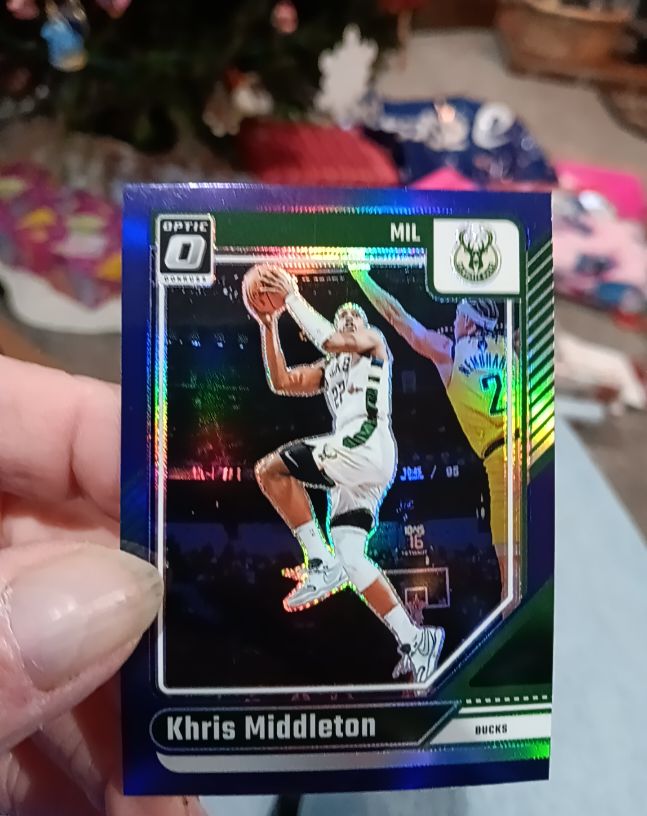 2024-25 Panini Donruss Optic #177 Khris Middleton — front