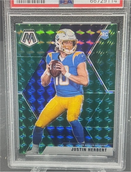 2020 Panini Mosaic #204 Justin Herbert — front