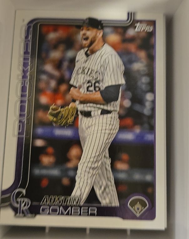 2025 Topps Series 2 #640 Austin Gomber — front