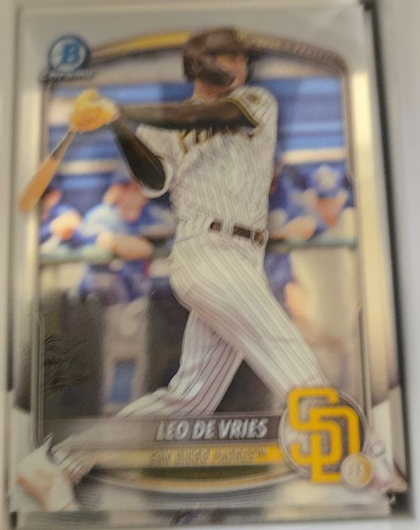 2025 Bowman #BP-59 Leo De Vries — front