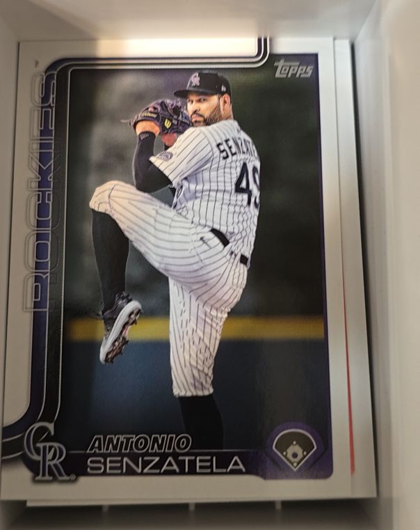 2025 Topps Update #US154 Antonio Senzatela — front