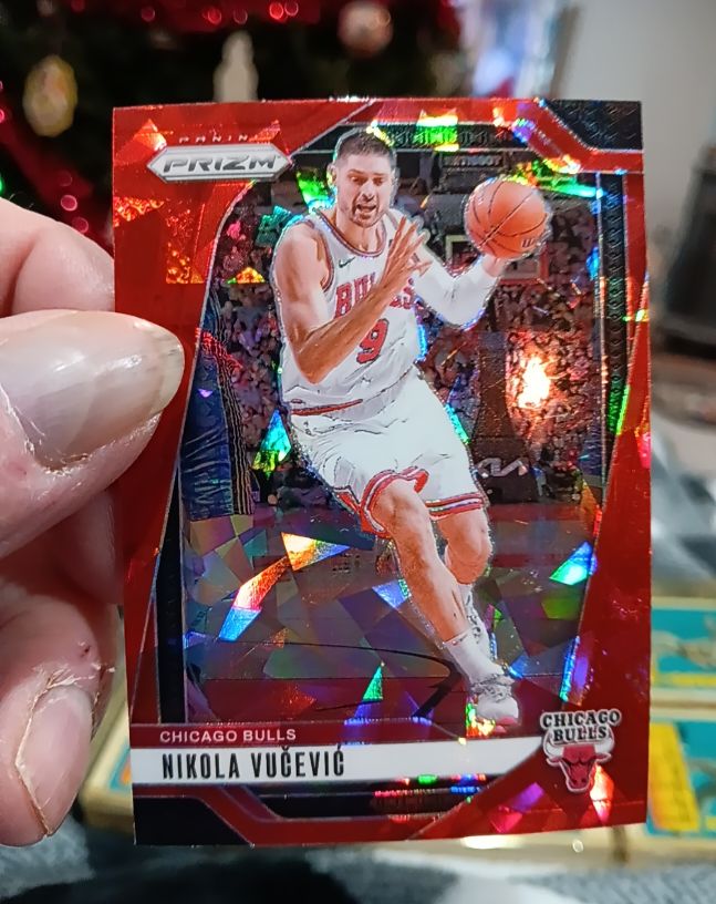 2024-25 Panini Prizm #216 Nikola Vucevic — front