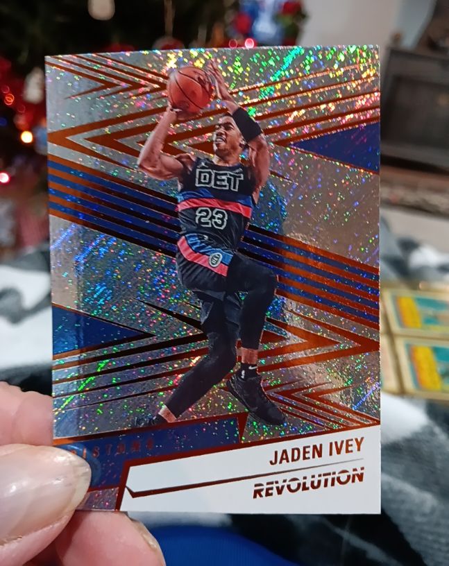 2024-25 Panini Revolution #62 Jaden Ivey — front