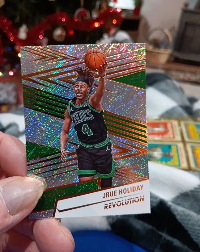 2024-25 Panini Revolution #82 Jrue Holiday — front
