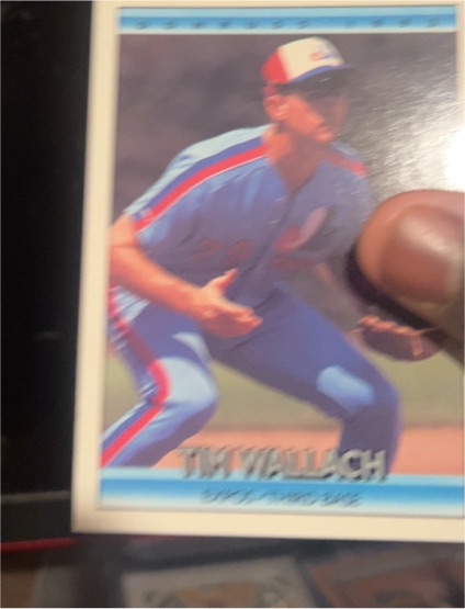 1992 Donruss #34 Tim Wallach — front