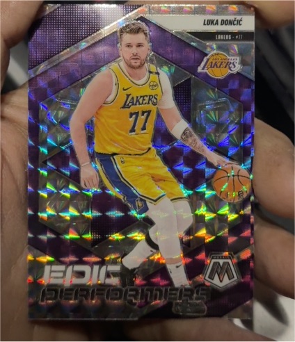 2024-25 Panini Mosaic #10 Luka Dončić Epic Performers Silver Mosaic Prizm Lakers — front