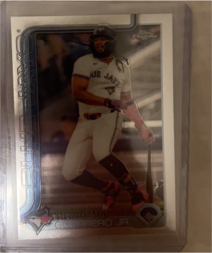 2025 Topps Chrome #259 Vladimir Guerrero Jr. — front