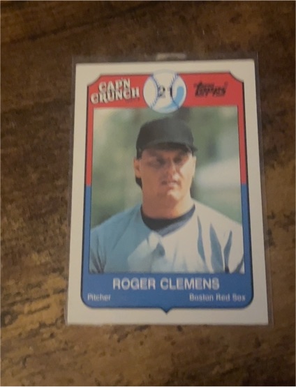 1989 Topps Cap'n Crunch #18 Roger Clemens — front