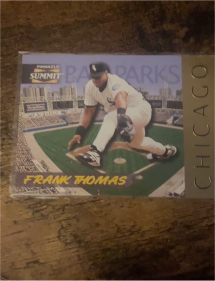 1996 Pinnacle Summit Ballparks #9 Frank Thomas — front