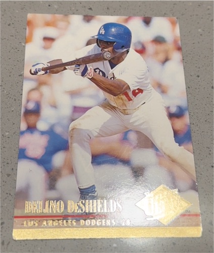 1994 Fleer Ultra #515 Delino DeShields — front