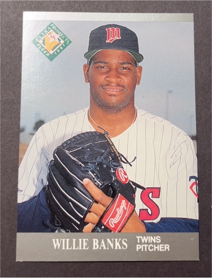 1991 Fleer Ultra #373 Willie Banks — front