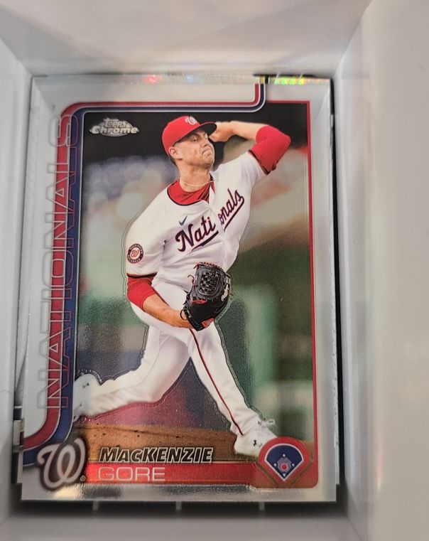 2025 Topps Chrome #160 MacKenzie Gore — front