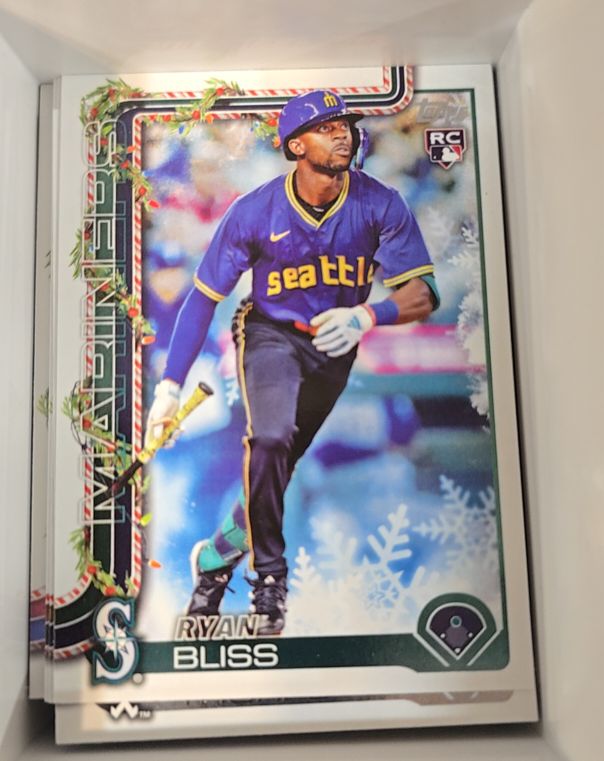 2025 Topps Holiday #H184 Ryan Bliss — front