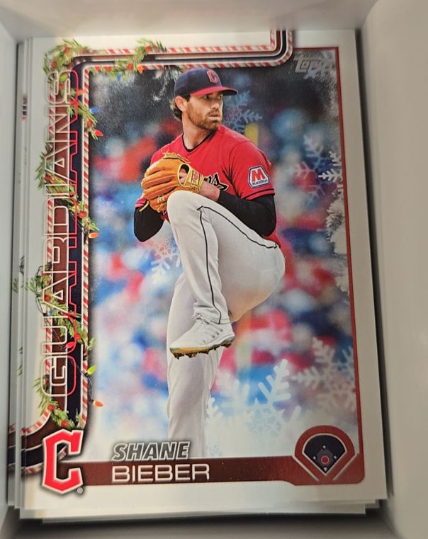2025 Topps Holiday #H95 Shane Bieber — front