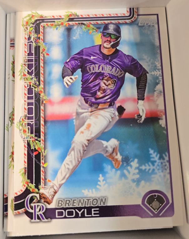 2025 Topps Holiday #H101 Brenton Doyle — front