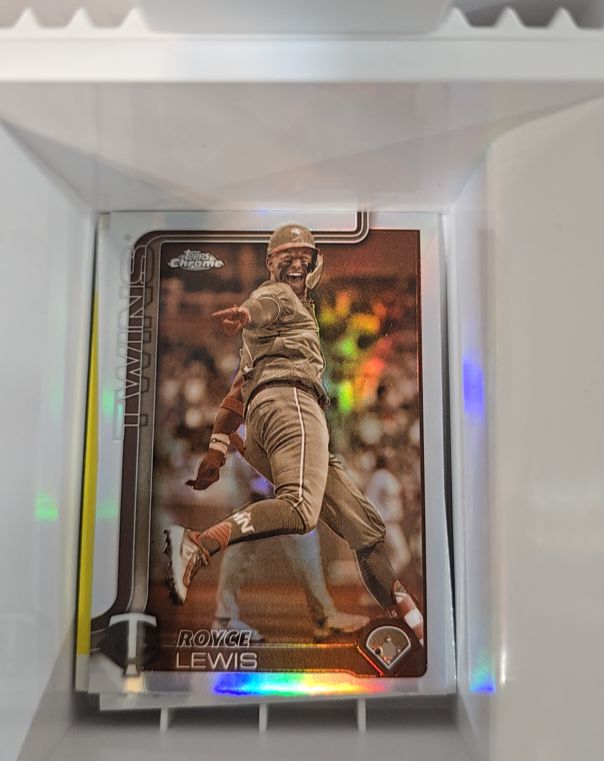 2025 Topps Chrome #254 Royce Lewis Sepia Refractor — front