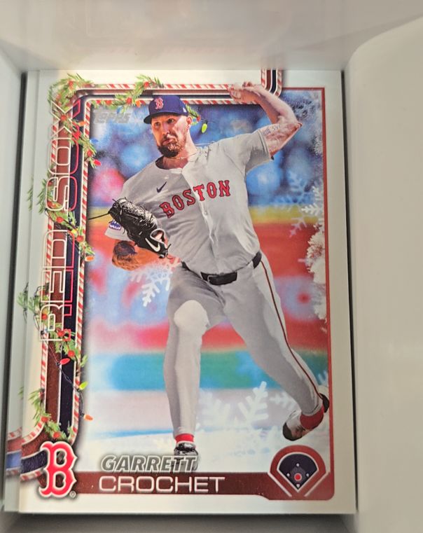 2025 Topps Holiday #H22 Garrett Crochet — front