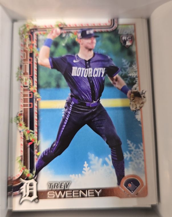2025 Topps Holiday #H172 Trey Sweeney — front