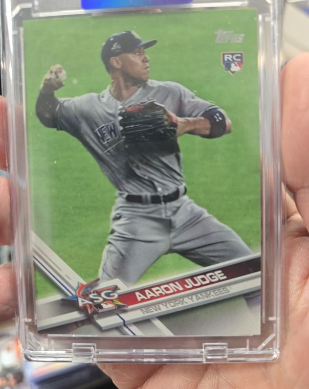2017 Topps Update #US166 Aaron Judge Rookie Card — front