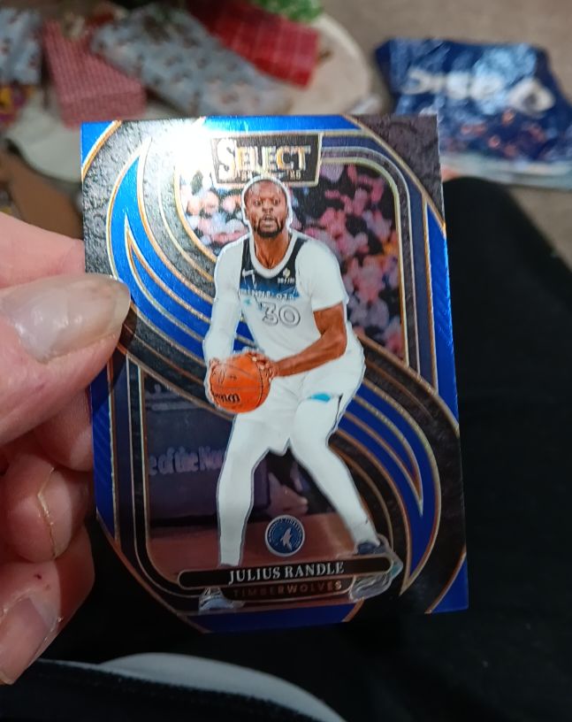2024-25 Panini Select Premier Level #129 Julius Randle — front