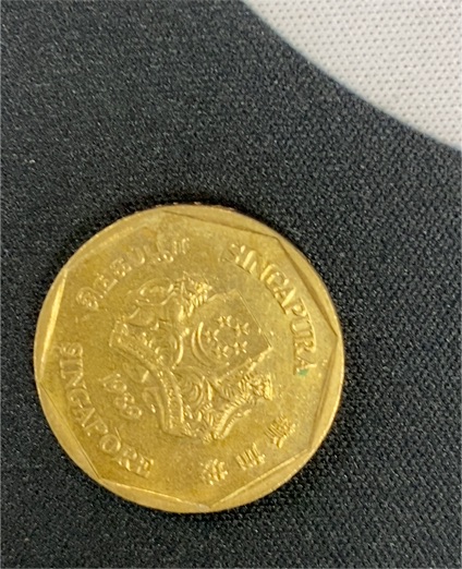 1986 Singapore 5 Cents Coin — front