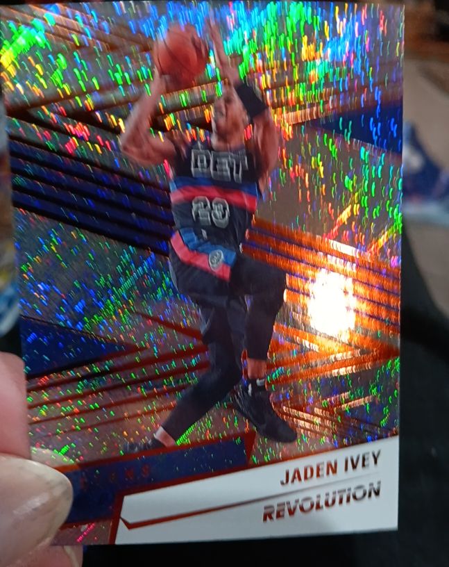 2024-25 Panini Revolution #62 Jaden Ivey — front