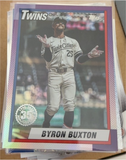 2025 Topps Update #U90-24 Byron Buxton 1990 Topps Baseball 35th Anniversary — front