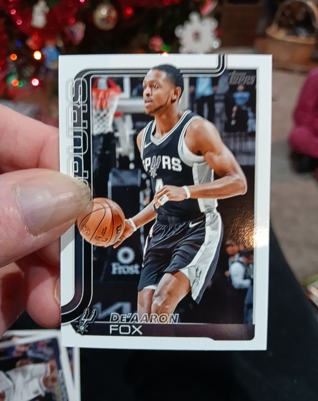 2025-26 Topps #196 De'Aaron Fox — front