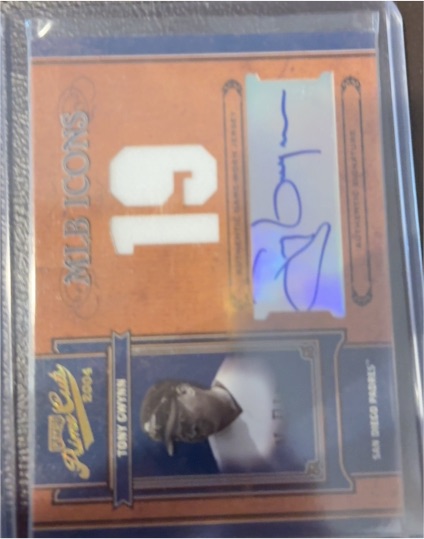 2004 Playoff Prime Cuts #19 Tony Gwynn — front