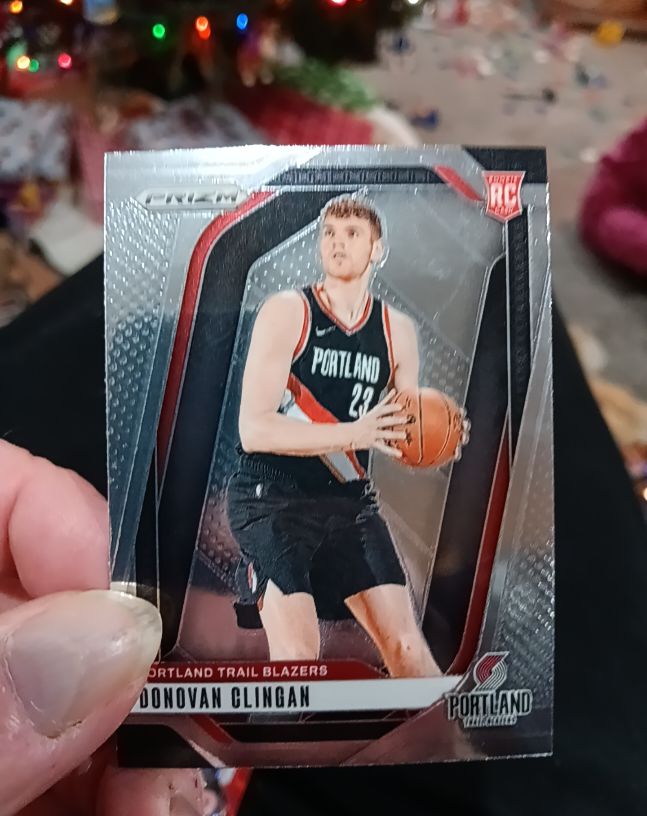 2024-25 Panini Prizm #221 Donovan Clingan — front