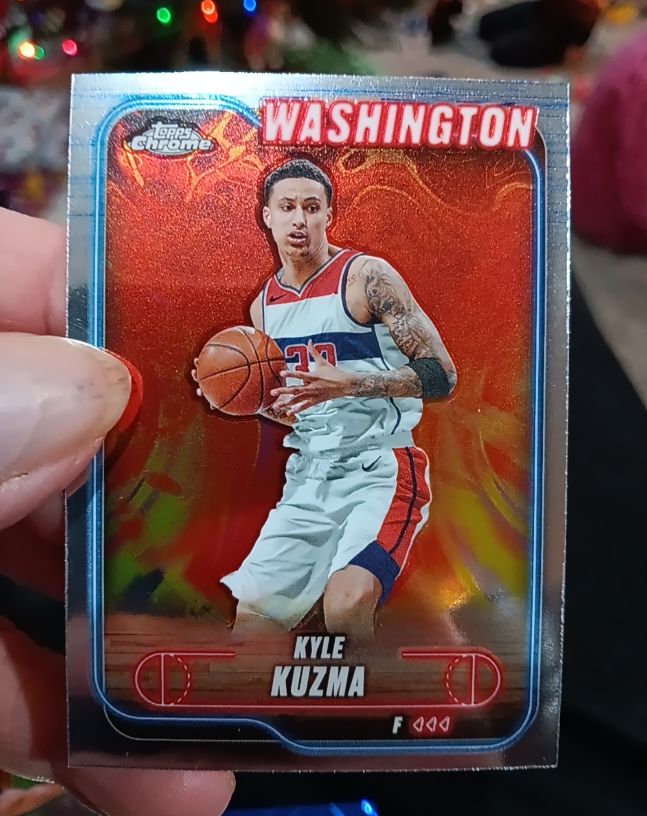 2024-25 Topps Chrome #15 Kyle Kuzma — front