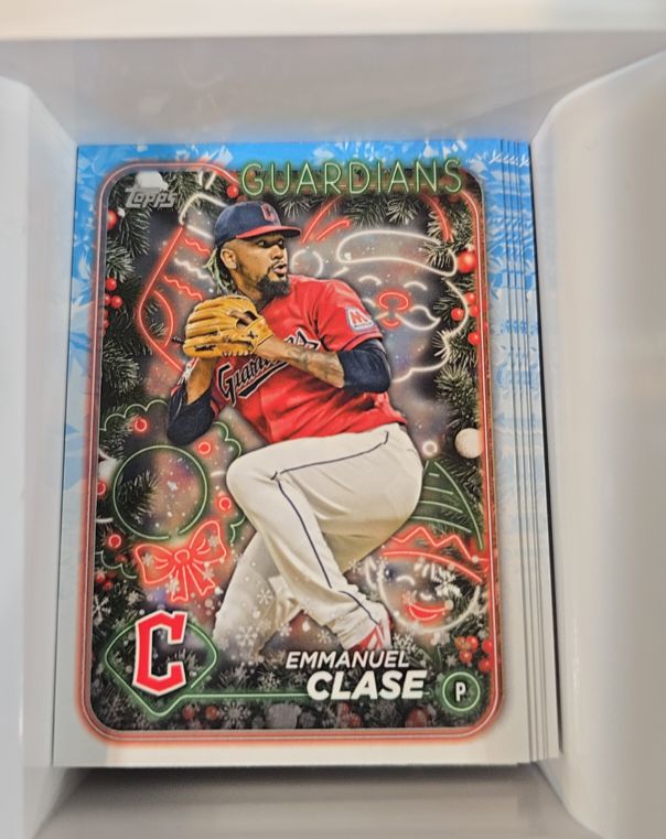 2024 Topps Holiday #H10 Emmanuel Clase — front