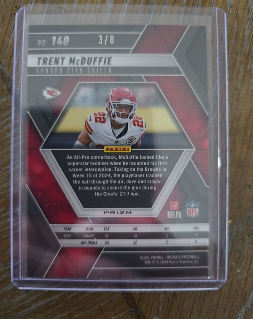 2025 Panini Mosaic #140 Trent McDuffie — front