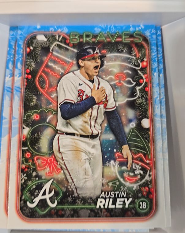 2024 Topps Holiday #H172 Austin Riley — front