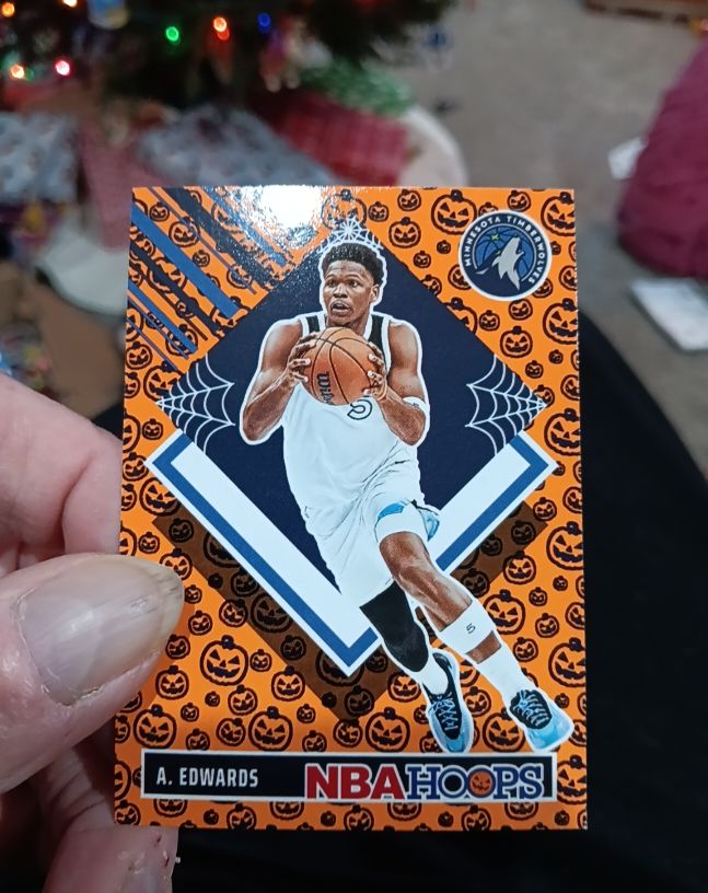 2024-25 Panini Haunted Hoops #290 Anthony Edwards Tribute Orange Pumpkins — front