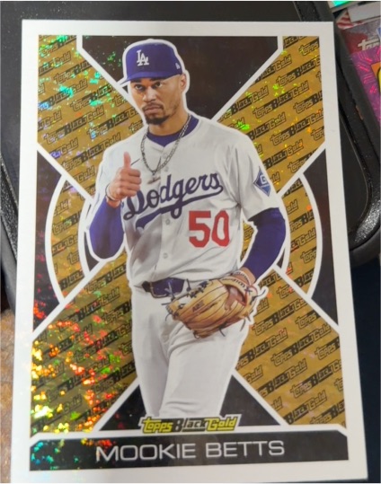 2025 Topps Update #BG-21 Mookie Betts Black Gold — front