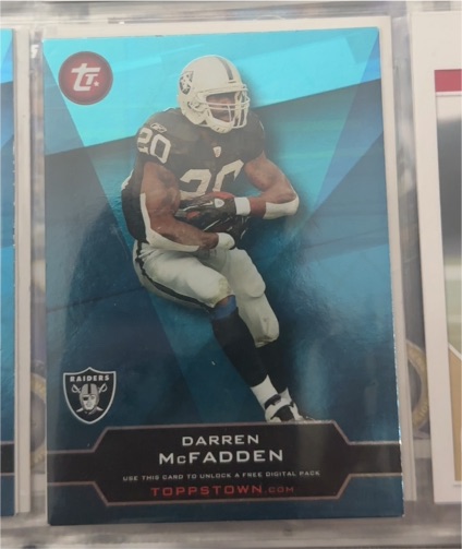 2011 Topps ToppsTown #TT34 Darren McFadden — front