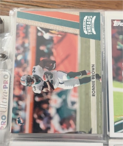 2011 Panini Threads Ronnie Brown — front