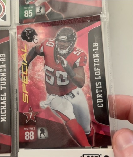 2011 Panini Adrenalyn XL Special #S2 Curtis Lofton — front