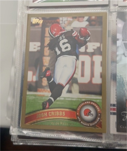 2011 Topps #263 Josh Cribbs — front