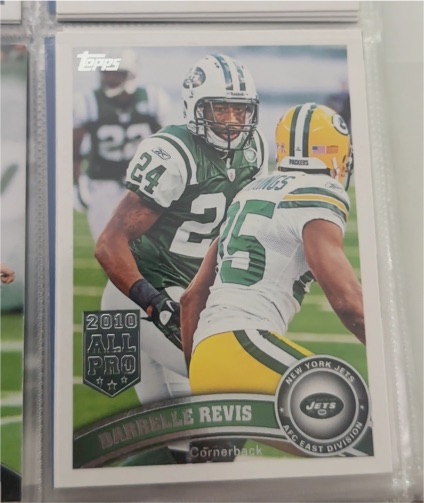 2011 Topps Chrome #15 Darrelle Revis — front